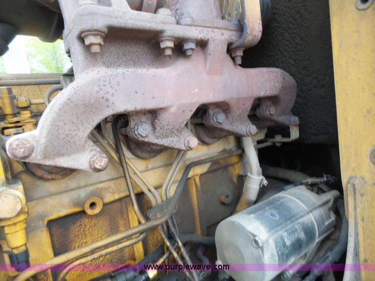 image for item L6054 2004 John Deere 310 SG backhoe