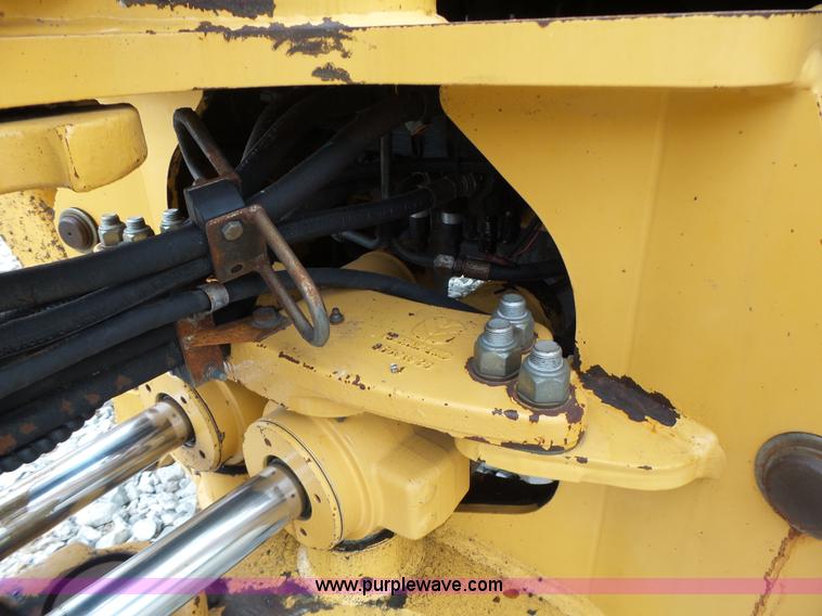 image for item L6055 Ford 555 backhoe