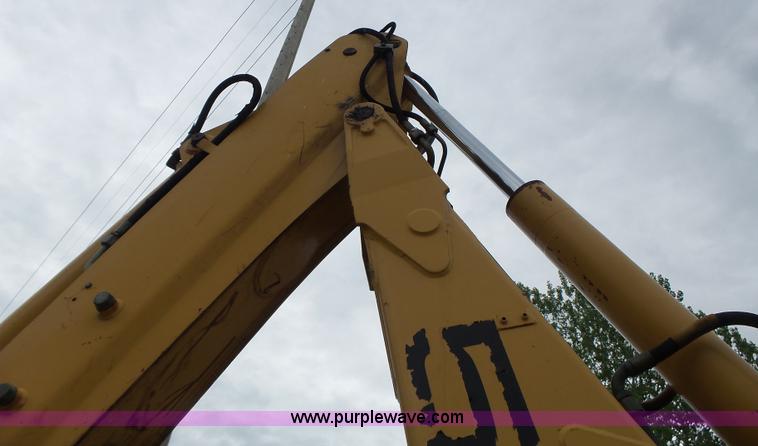 image for item L6055 Ford 555 backhoe