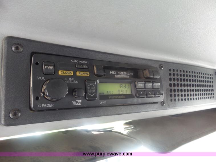 image for item L6332 1994 Freightliner FL70 oil distributor truck