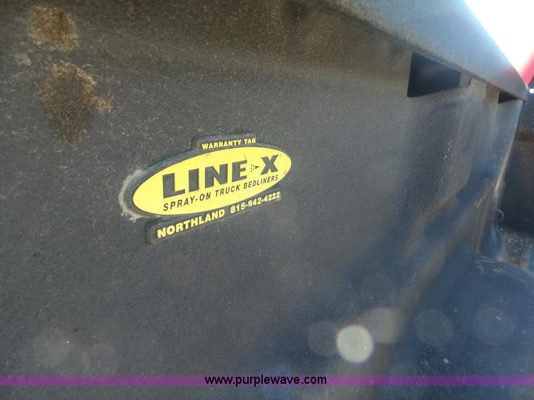 image for item L6333 2007 Chevrolet Silverado 2500HD Crew Cab pickup truck