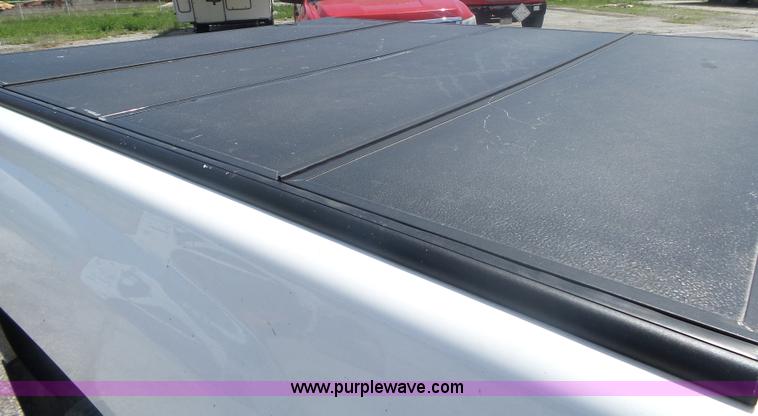 image for item L6335 2008 Chevrolet Silverado 2500HD Crew Cab pickup truck