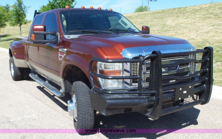 image for item L6551 2008 Ford F350 Super Duty King Ranch Crew Cab pickup truck