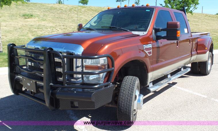 image for item L6551 2008 Ford F350 Super Duty King Ranch Crew Cab pickup truck