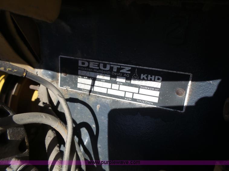 image for item L7232 Galion DU510086 vibratory double drum roller