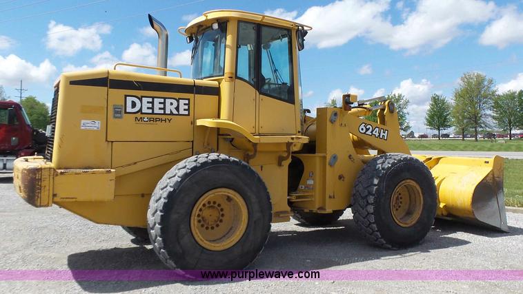 image for item L7236 1999 John Deere 624H wheel loader
