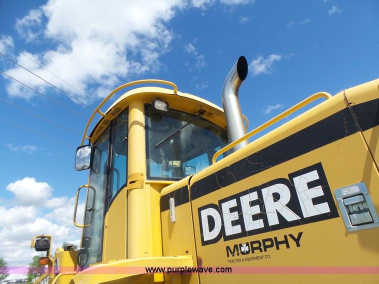 image for item L7236 1999 John Deere 624H wheel loader