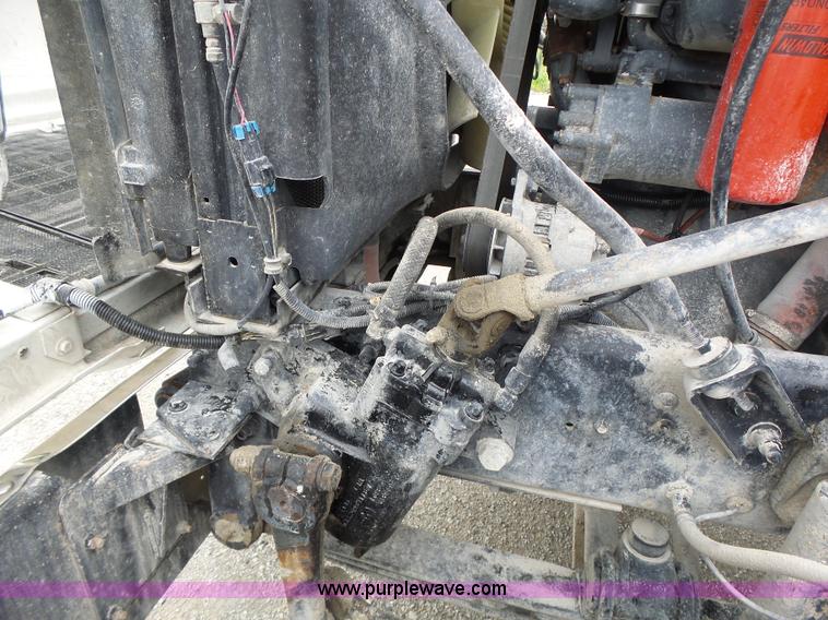 image for item L7245 1998 Mack CH613 dump truck