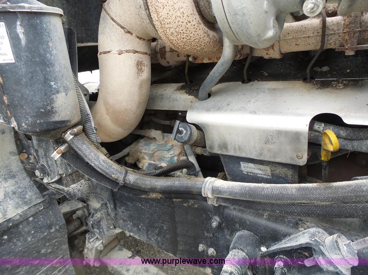 image for item L7245 1998 Mack CH613 dump truck