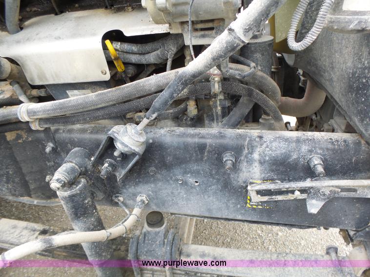 image for item L7245 1998 Mack CH613 dump truck