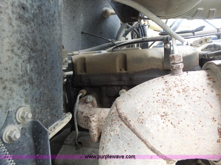 image for item L7245 1998 Mack CH613 dump truck