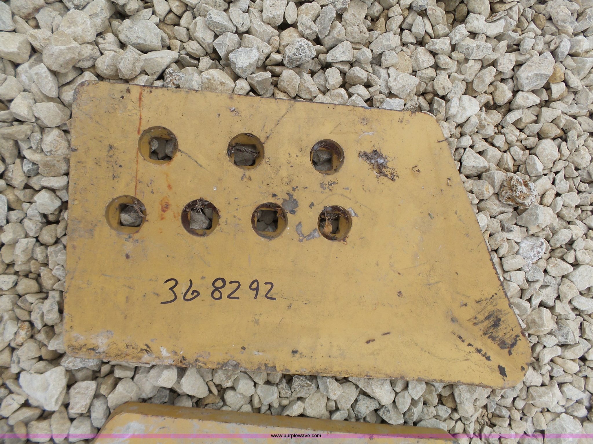 Caterpillar dozer blade extensions in St. Marys, KS Item AM9535 sold