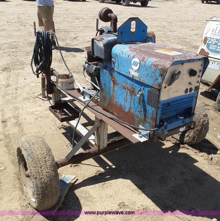 image for item AR9340 Miller welder/generator