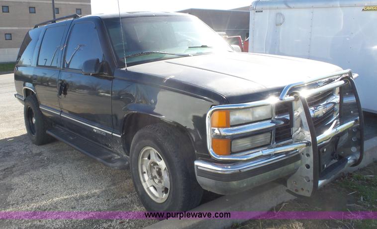 image for item BL9729 1997 Chevrolet Tahoe SUV