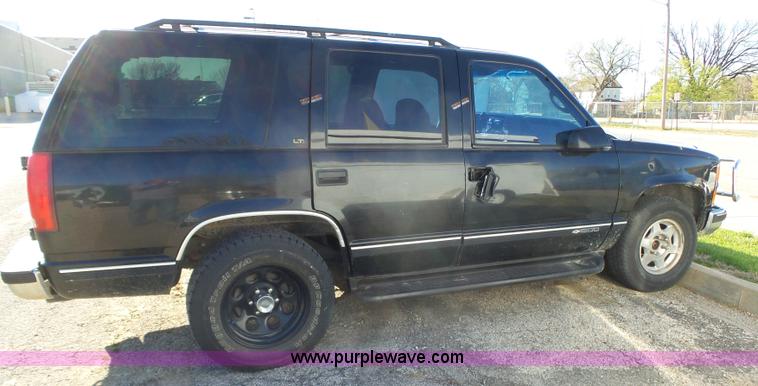 image for item BL9729 1997 Chevrolet Tahoe SUV