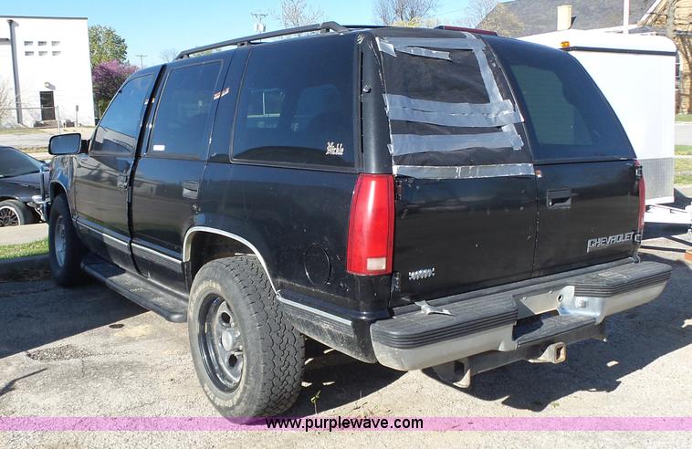 image for item BL9729 1997 Chevrolet Tahoe SUV