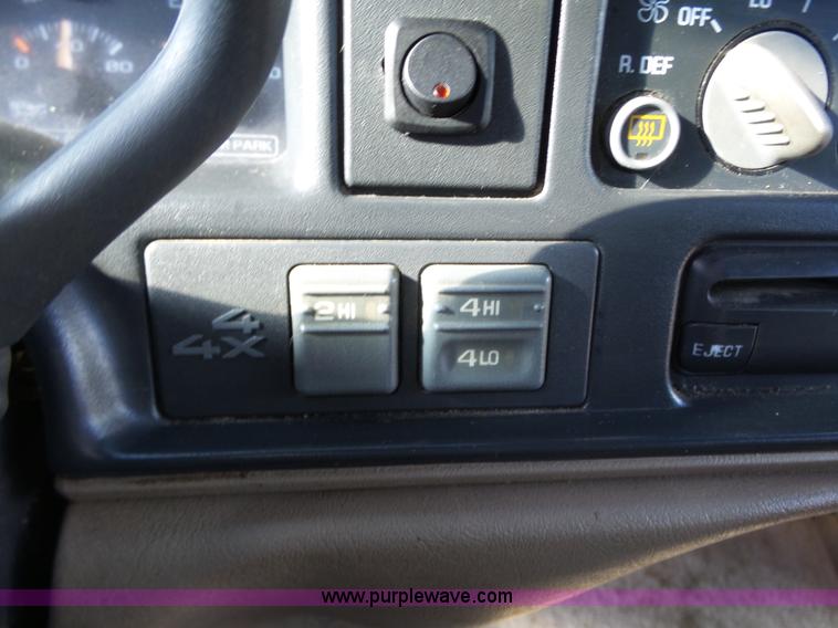 image for item BL9729 1997 Chevrolet Tahoe SUV