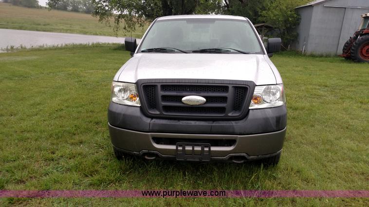 image for item BR9355 2008 Ford F150 XL pickup truck