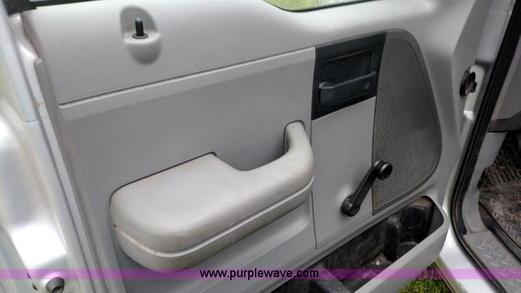 image for item BR9355 2008 Ford F150 XL pickup truck