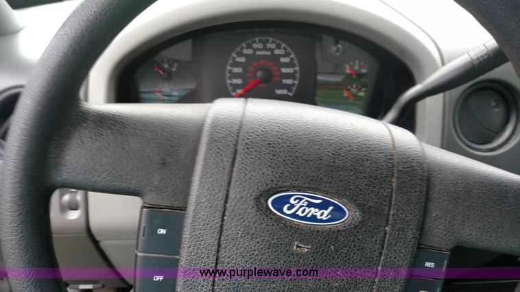 image for item BR9355 2008 Ford F150 XL pickup truck