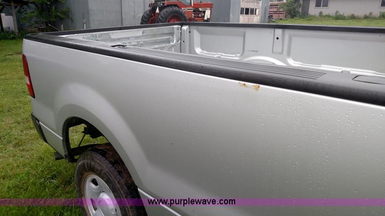 image for item BR9355 2008 Ford F150 XL pickup truck