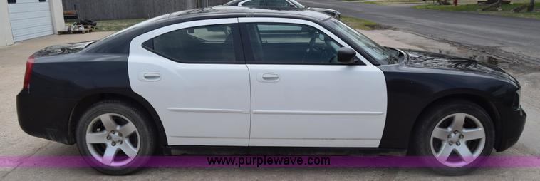 image for item BX9694 2007 Dodge Charger Police