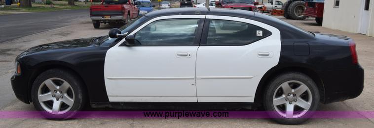 image for item BX9694 2007 Dodge Charger Police