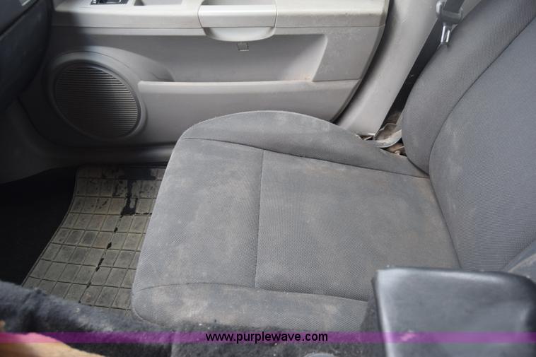 image for item BX9694 2007 Dodge Charger Police