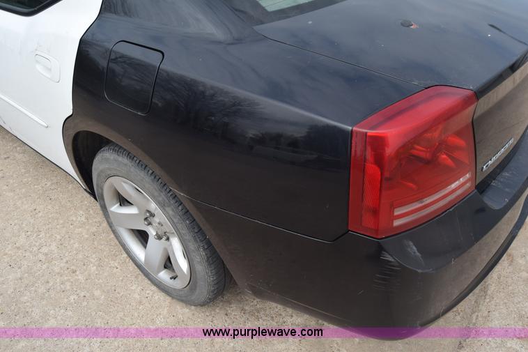 image for item BX9694 2007 Dodge Charger Police