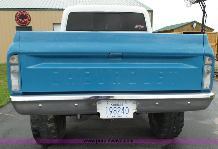 image for item BZ9510 1967 Chevrolet 10 pickup truck