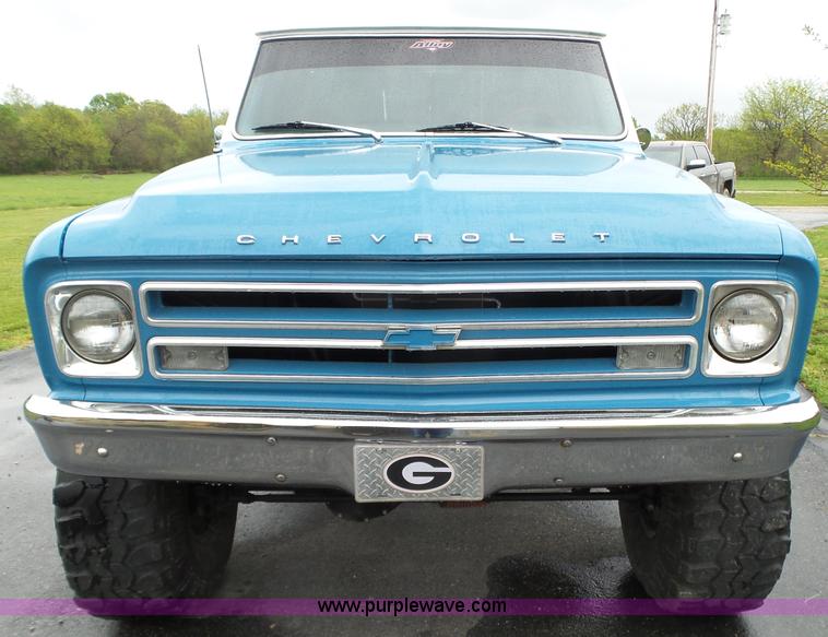 image for item BZ9510 1967 Chevrolet 10 pickup truck
