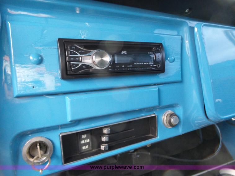 image for item BZ9510 1967 Chevrolet 10 pickup truck