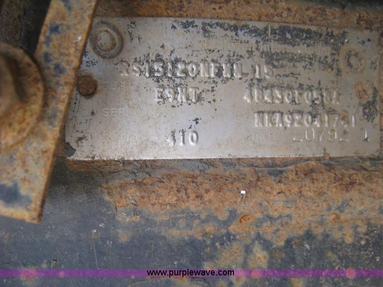 image for item J2810 1993 Ford F600 crane truck