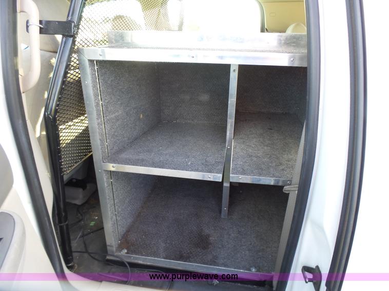 image for item J2813 2009 Chevrolet Suburban SUV