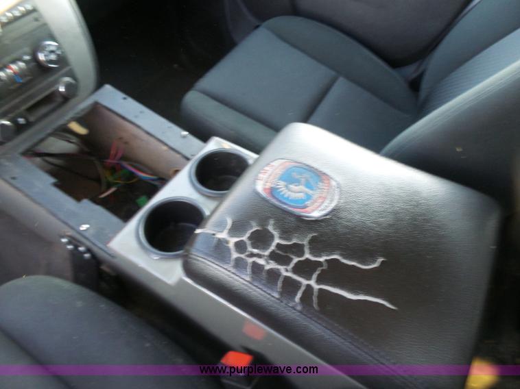 image for item J2814 2012 Chevrolet Suburban SUV