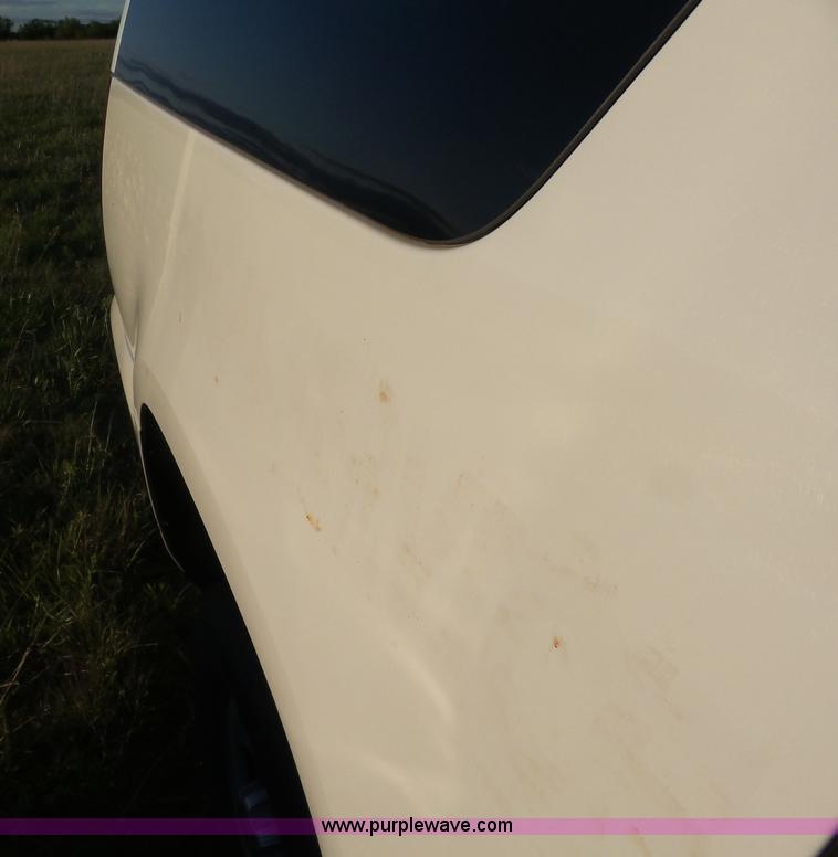 image for item J2814 2012 Chevrolet Suburban SUV