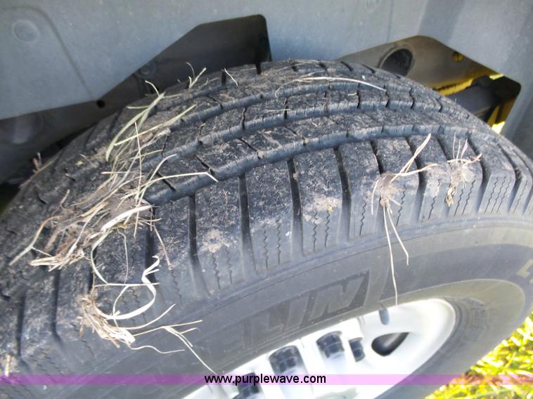 image for item J2814 2012 Chevrolet Suburban SUV