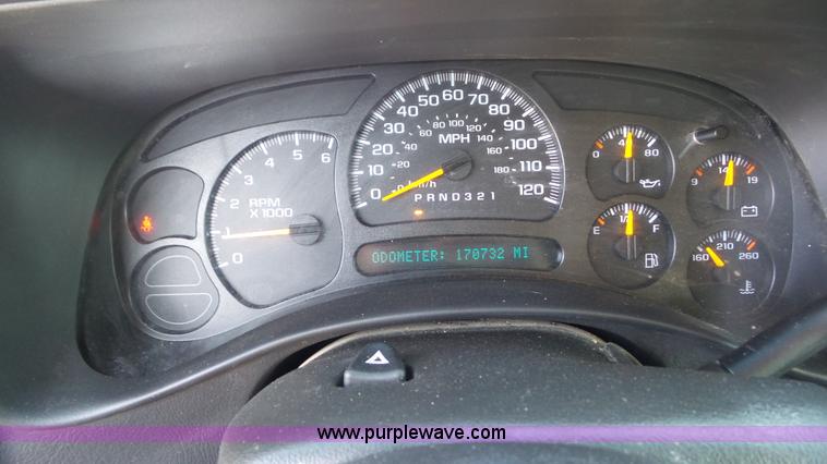 image for item J4959 2006 Chevrolet Silverado 1500 pickup truck