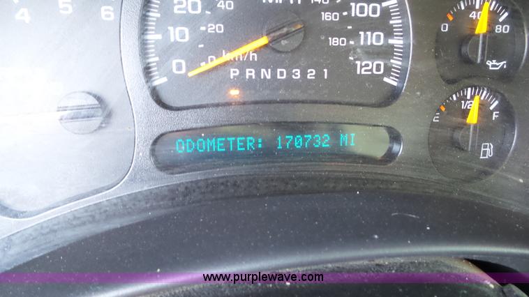 image for item J4959 2006 Chevrolet Silverado 1500 pickup truck