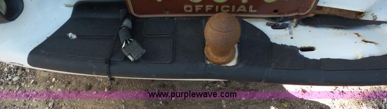 image for item J4967 2001 Chevrolet Blazer LS SUV