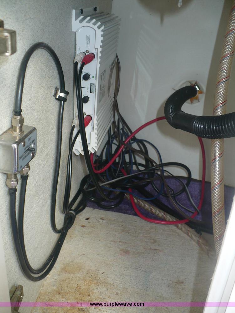 image for item J4970 1995 Baja 320 OS 32' boat and trailer