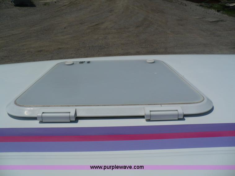 image for item J4970 1995 Baja 320 OS 32' boat and trailer