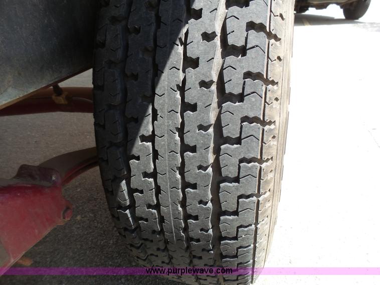 image for item J4970 1995 Baja 320 OS 32' boat and trailer