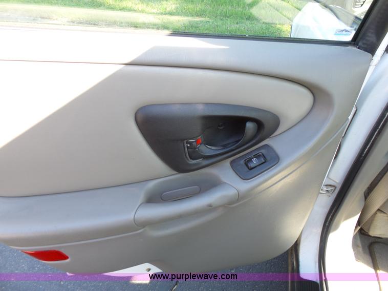 image for item J4971 2003 Chevrolet Malibu