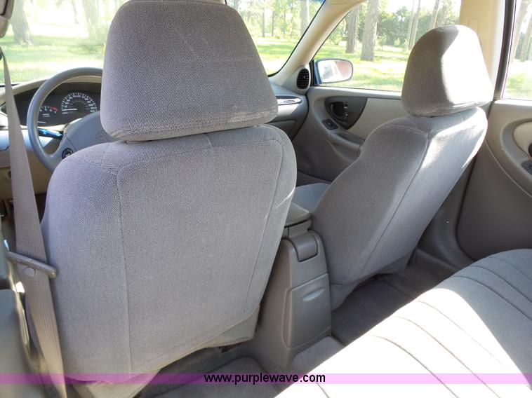 image for item J4971 2003 Chevrolet Malibu