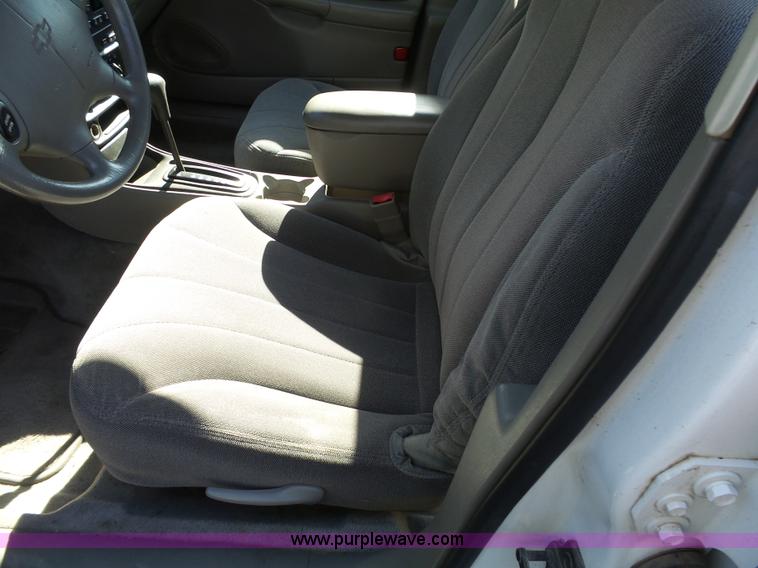 image for item J4971 2003 Chevrolet Malibu