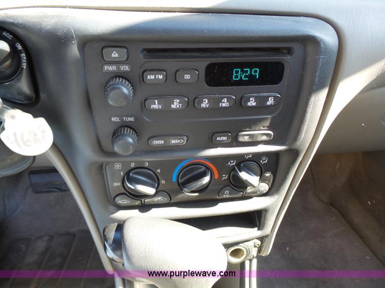 image for item J4971 2003 Chevrolet Malibu