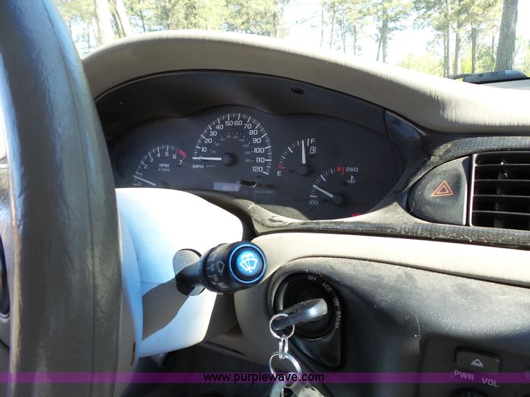 image for item J4971 2003 Chevrolet Malibu