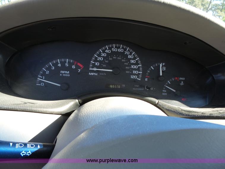 image for item J4971 2003 Chevrolet Malibu