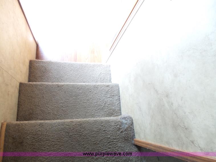 image for item J4974 2008 Montana Mountaineer camper